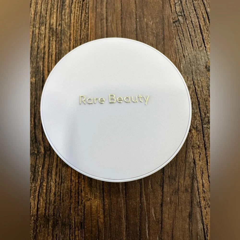 Rare Beauty soft matte